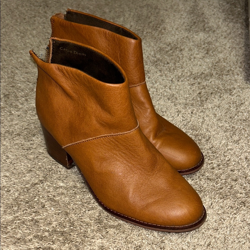 Toms Tan Leather Ankle Boots